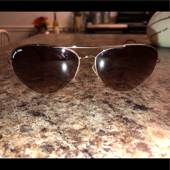 Michael Kors Sunglasses - Picture 1 of 3
